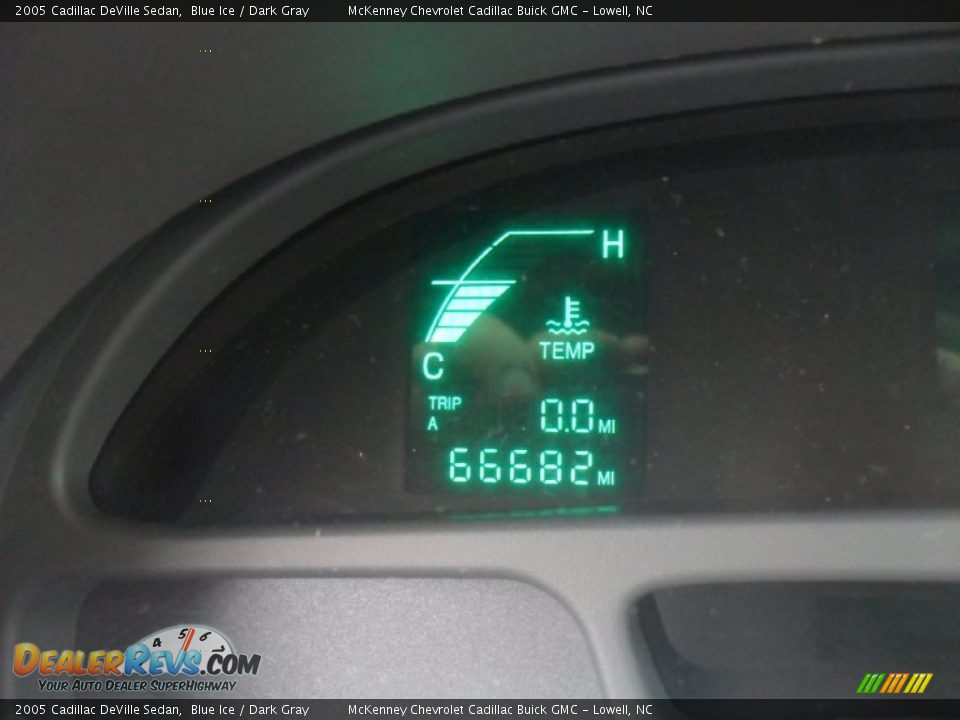 2005 Cadillac DeVille Sedan Blue Ice / Dark Gray Photo #11