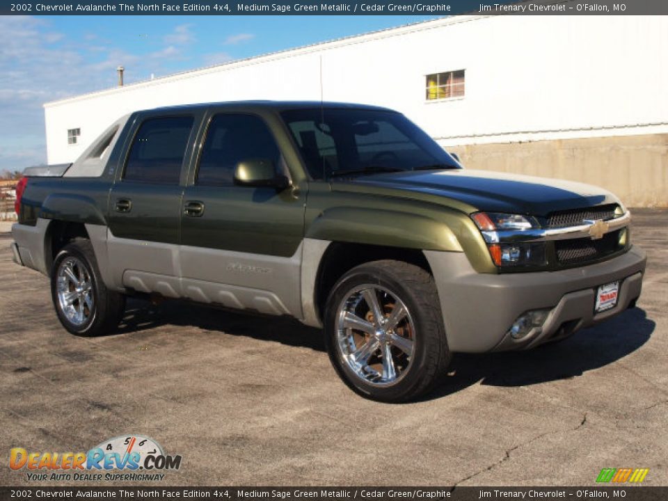 Medium Sage Green Metallic 2002 Chevrolet Avalanche The North Face Edition 4x4 Photo #1