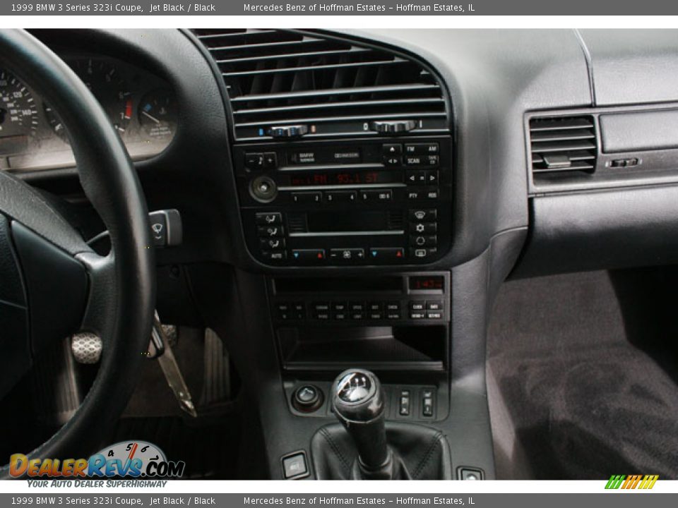 1999 BMW 3 Series 323i Coupe Jet Black / Black Photo #9