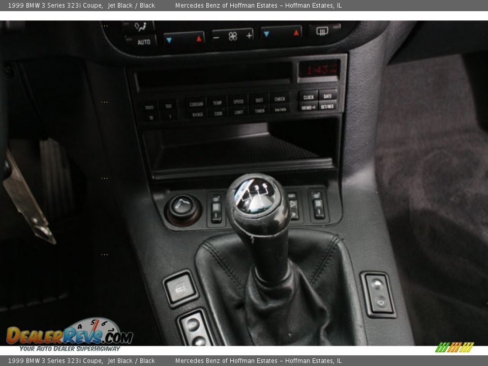 1999 BMW 3 Series 323i Coupe Shifter Photo #11
