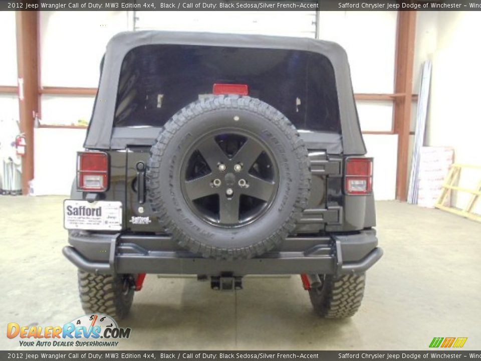 2012 Jeep Wrangler Call of Duty: MW3 Edition 4x4 Black / Call of Duty: Black Sedosa/Silver French-Accent Photo #4