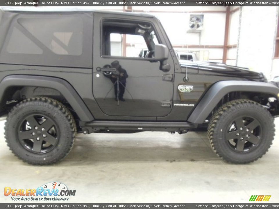 2012 Jeep Wrangler Call of Duty: MW3 Edition 4x4 Black / Call of Duty: Black Sedosa/Silver French-Accent Photo #6