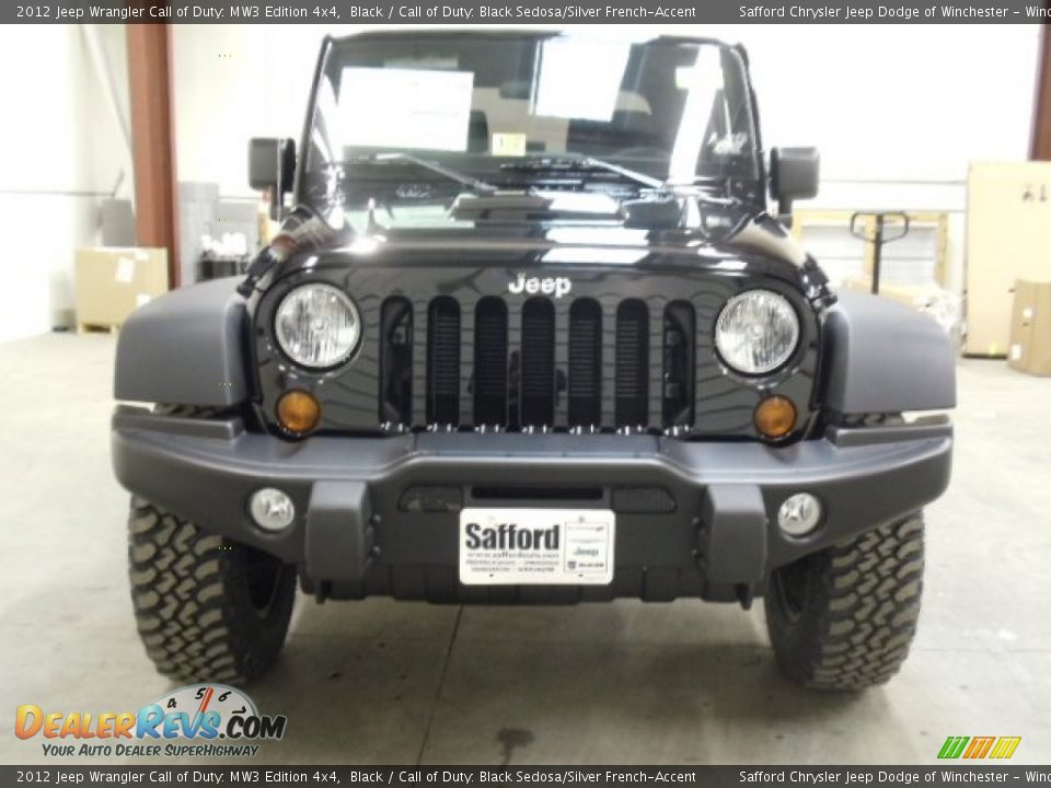 2012 Jeep Wrangler Call of Duty: MW3 Edition 4x4 Black / Call of Duty: Black Sedosa/Silver French-Accent Photo #8