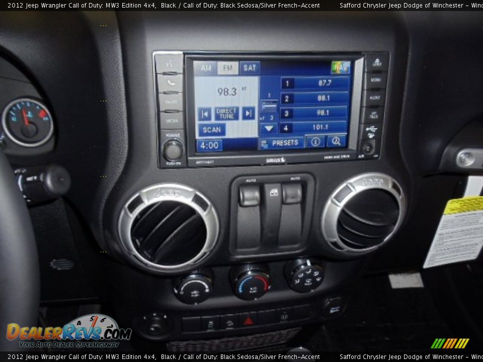 Controls of 2012 Jeep Wrangler Call of Duty: MW3 Edition 4x4 Photo #12