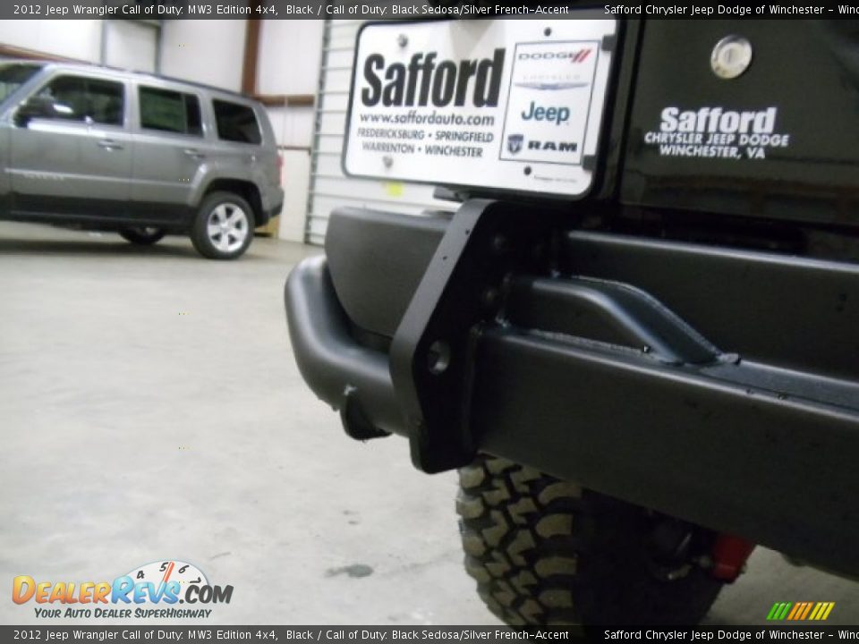 2012 Jeep Wrangler Call of Duty: MW3 Edition 4x4 Black / Call of Duty: Black Sedosa/Silver French-Accent Photo #26