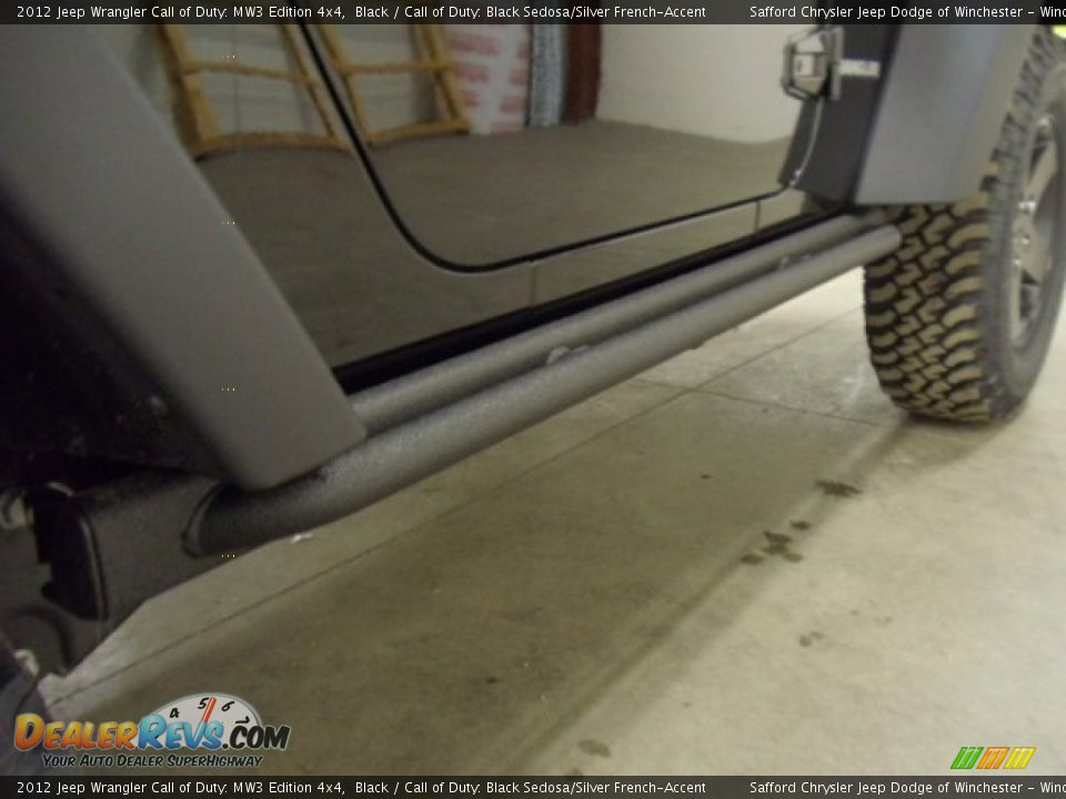 2012 Jeep Wrangler Call of Duty: MW3 Edition 4x4 Black / Call of Duty: Black Sedosa/Silver French-Accent Photo #28