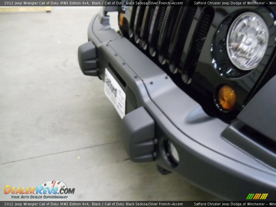 2012 Jeep Wrangler Call of Duty: MW3 Edition 4x4 Black / Call of Duty: Black Sedosa/Silver French-Accent Photo #30