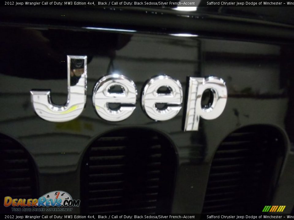 2012 Jeep Wrangler Call of Duty: MW3 Edition 4x4 Logo Photo #32