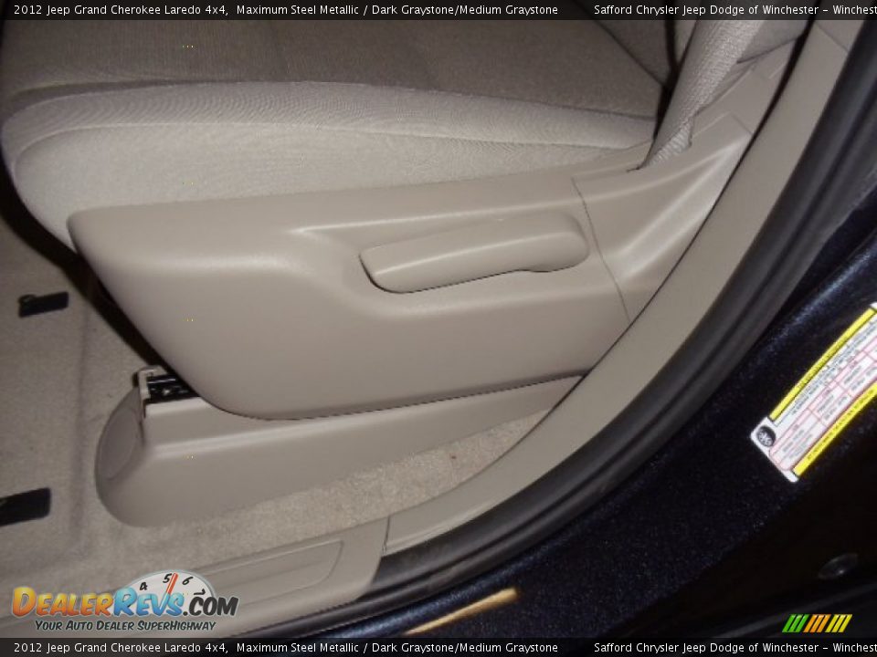 2012 Jeep Grand Cherokee Laredo 4x4 Maximum Steel Metallic / Dark Graystone/Medium Graystone Photo #17