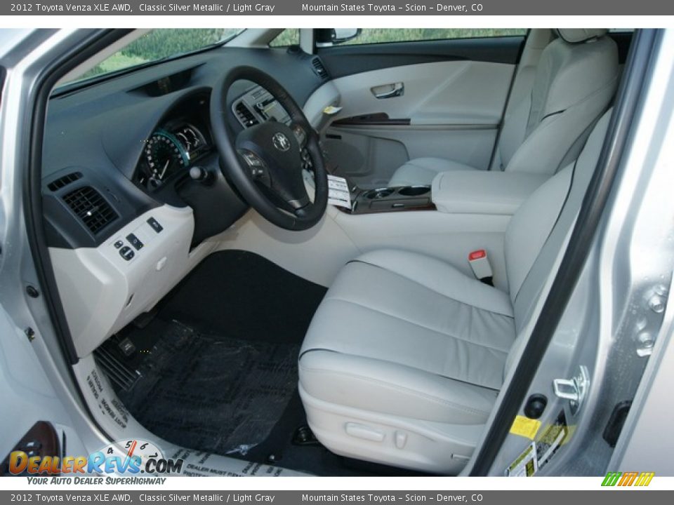 Light Gray Interior - 2012 Toyota Venza XLE AWD Photo #4