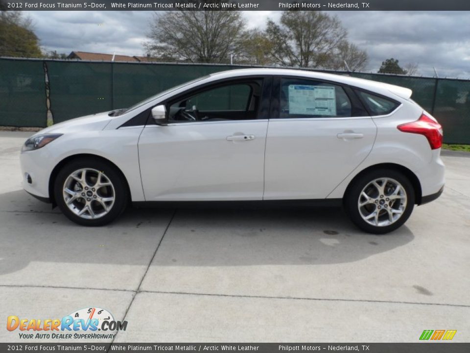 White Platinum Tricoat Metallic 2012 Ford Focus Titanium 5-Door Photo #6