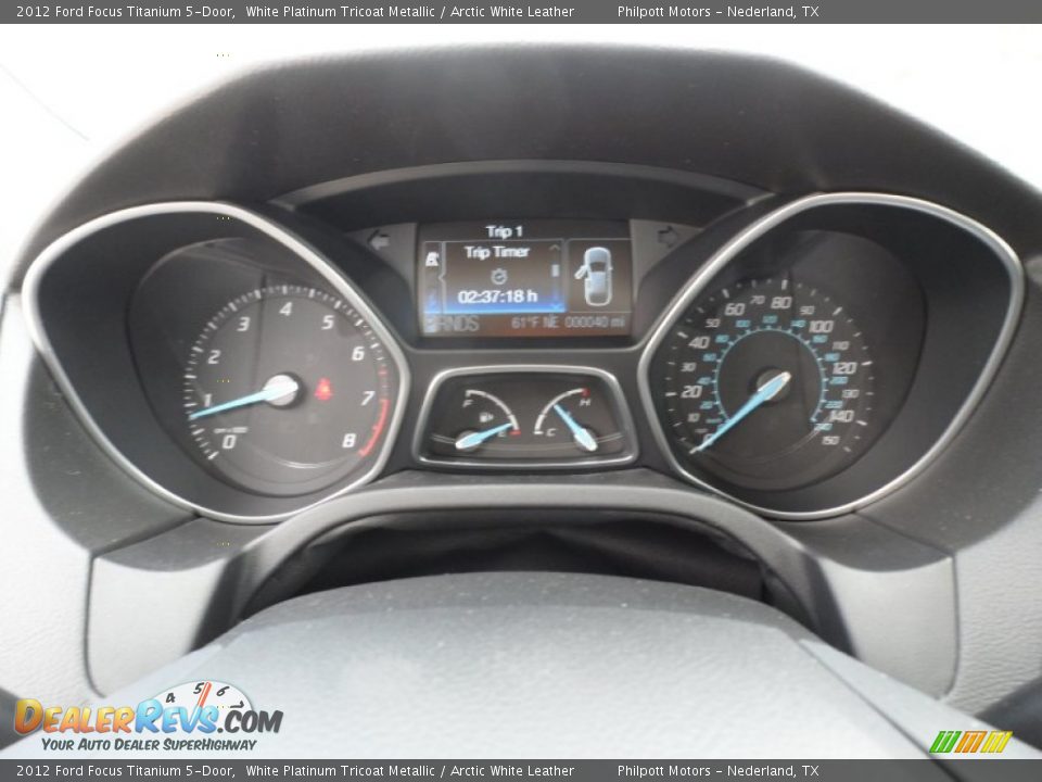 2012 Ford Focus Titanium 5-Door White Platinum Tricoat Metallic / Arctic White Leather Photo #33