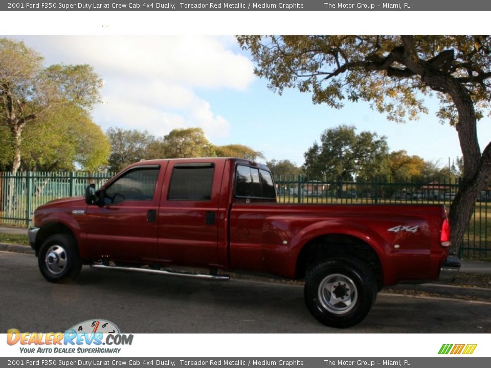 2001 Ford F350 Super Duty Lariat Crew Cab 4x4 Dually Toreador Red Metallic / Medium Graphite Photo #3