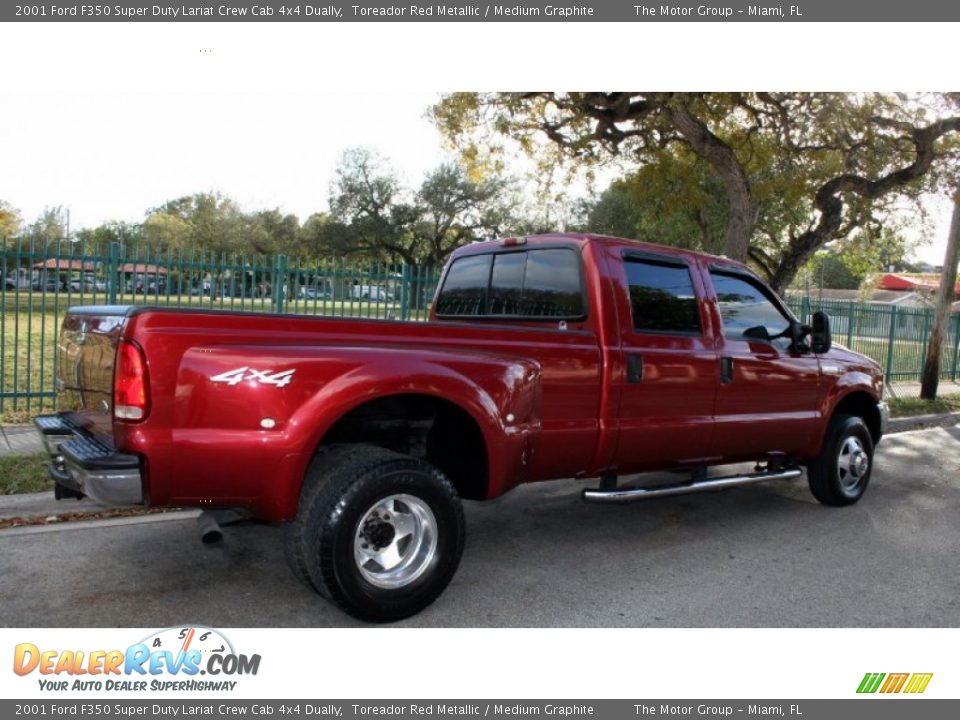 2001 Ford F350 Super Duty Lariat Crew Cab 4x4 Dually Toreador Red Metallic / Medium Graphite Photo #9