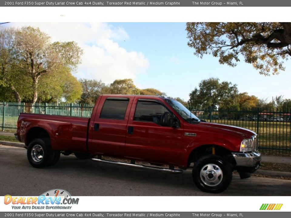 2001 Ford F350 Super Duty Lariat Crew Cab 4x4 Dually Toreador Red Metallic / Medium Graphite Photo #12