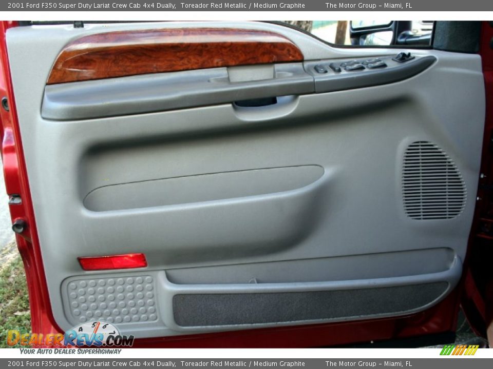 2001 Ford F350 Super Duty Lariat Crew Cab 4x4 Dually Toreador Red Metallic / Medium Graphite Photo #28