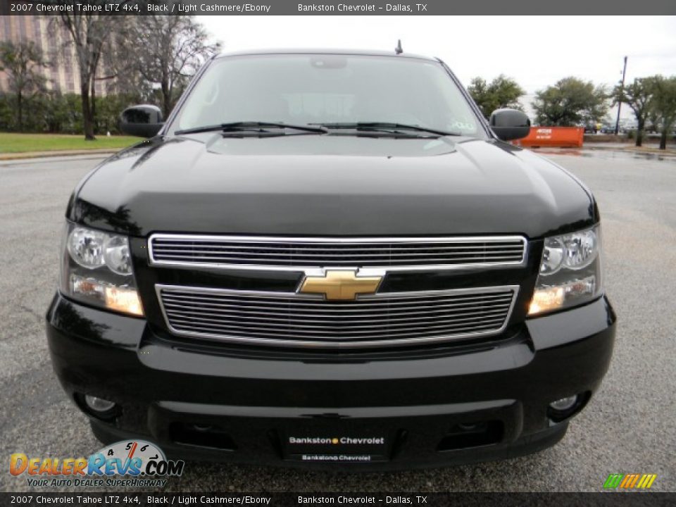 2007 Chevrolet Tahoe LTZ 4x4 Black / Light Cashmere/Ebony Photo #2