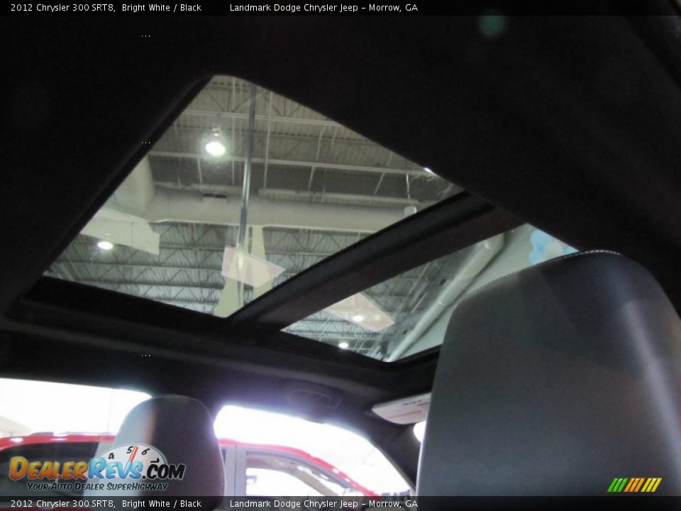 Sunroof of 2012 Chrysler 300 SRT8 Photo #11