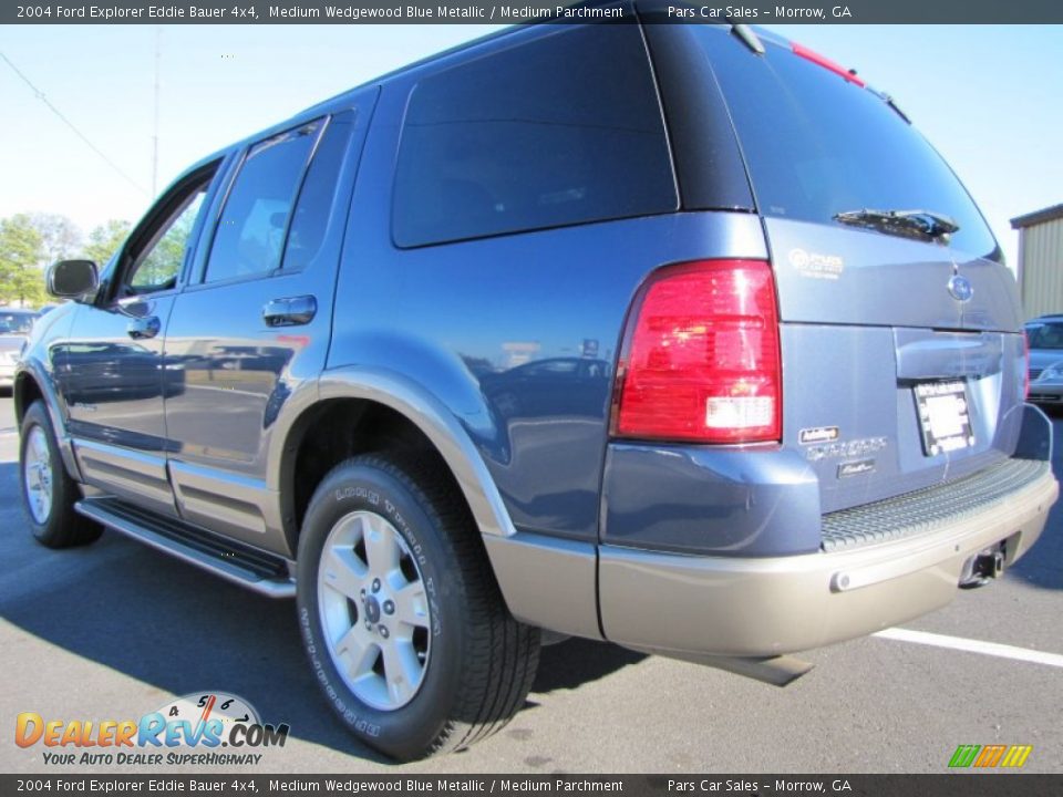 2004 Ford Explorer Eddie Bauer 4x4 Medium Wedgewood Blue Metallic / Medium Parchment Photo #2