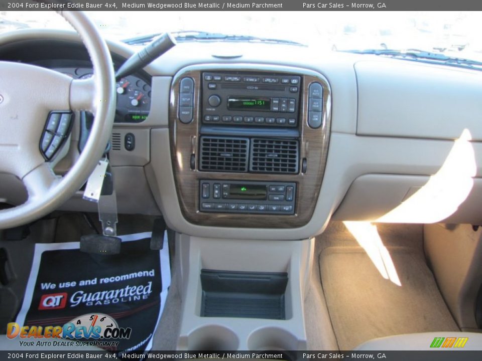 2004 Ford Explorer Eddie Bauer 4x4 Medium Wedgewood Blue Metallic / Medium Parchment Photo #13