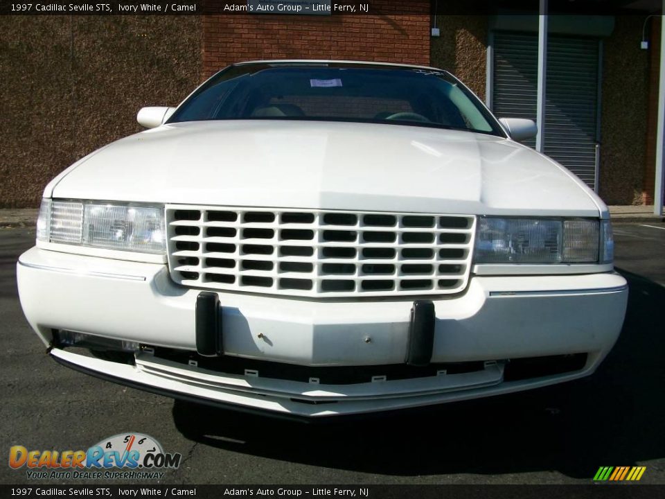 1997 Cadillac Seville STS Ivory White / Camel Photo #2