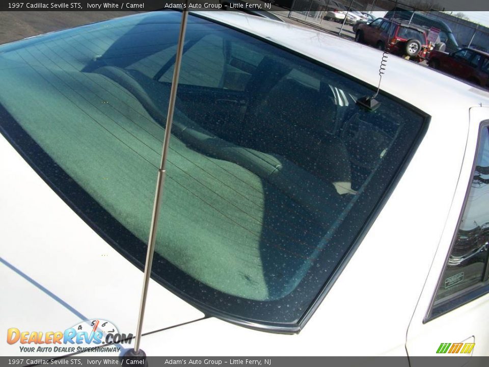 1997 Cadillac Seville STS Ivory White / Camel Photo #26