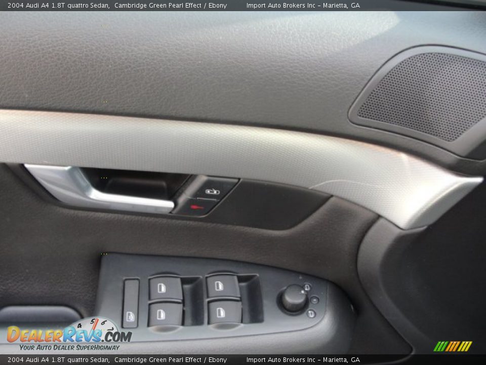 2004 Audi A4 1.8T quattro Sedan Cambridge Green Pearl Effect / Ebony Photo #16