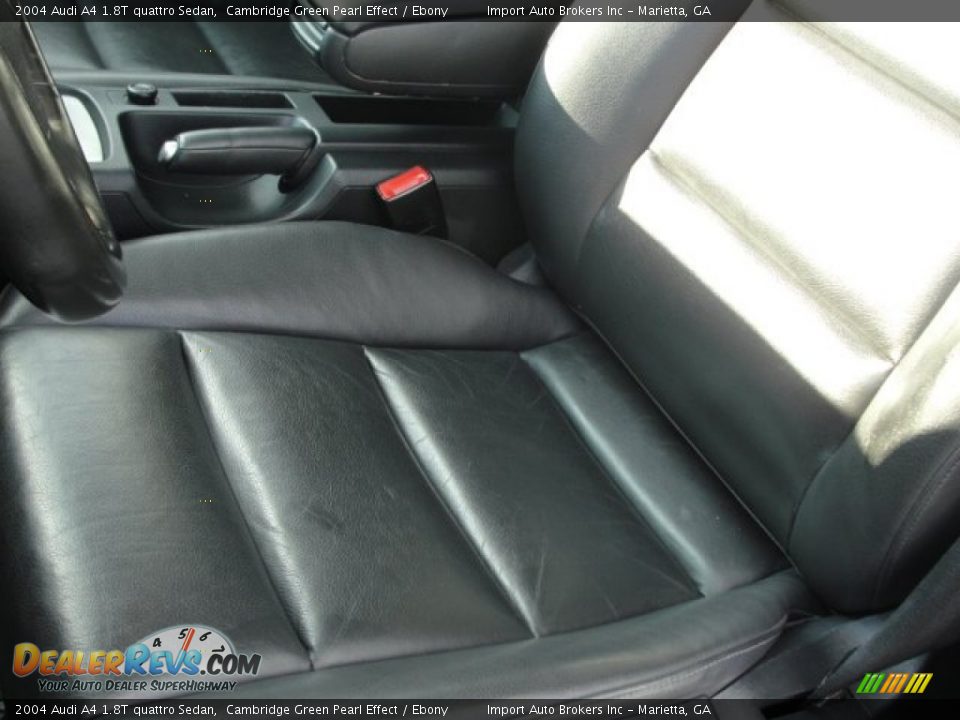 2004 Audi A4 1.8T quattro Sedan Cambridge Green Pearl Effect / Ebony Photo #18