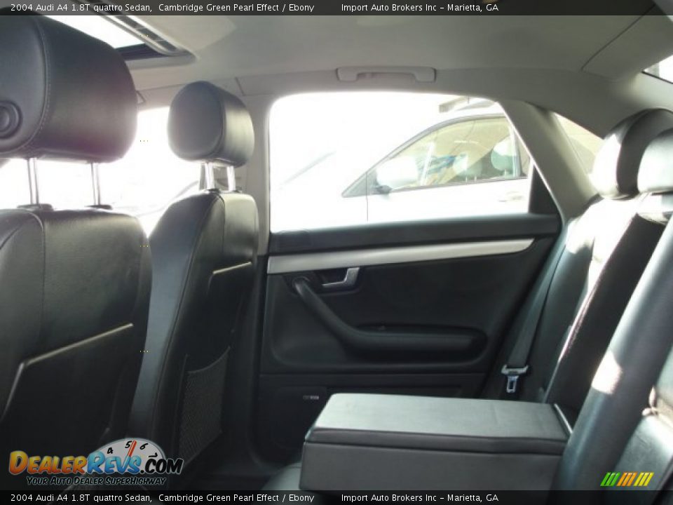 2004 Audi A4 1.8T quattro Sedan Cambridge Green Pearl Effect / Ebony Photo #28