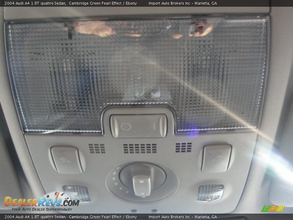 2004 Audi A4 1.8T quattro Sedan Cambridge Green Pearl Effect / Ebony Photo #31