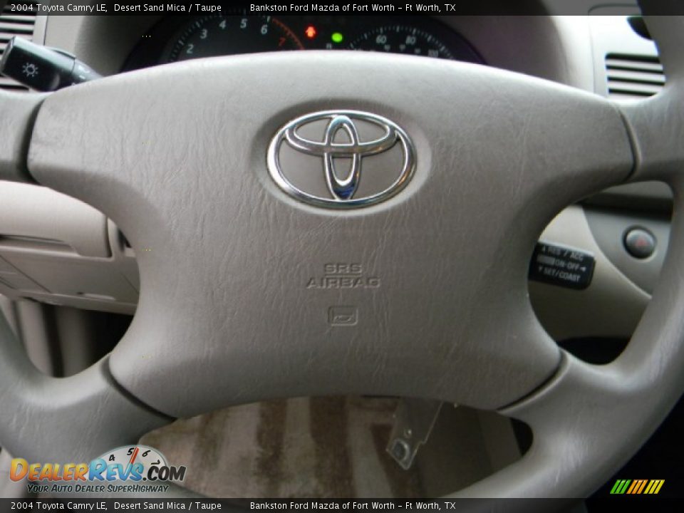 2004 Toyota Camry LE Desert Sand Mica / Taupe Photo #11