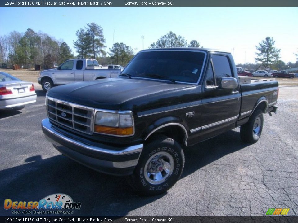 1994 Ford F150 XLT Regular Cab 4x4 Raven Black / Grey Photo #1
