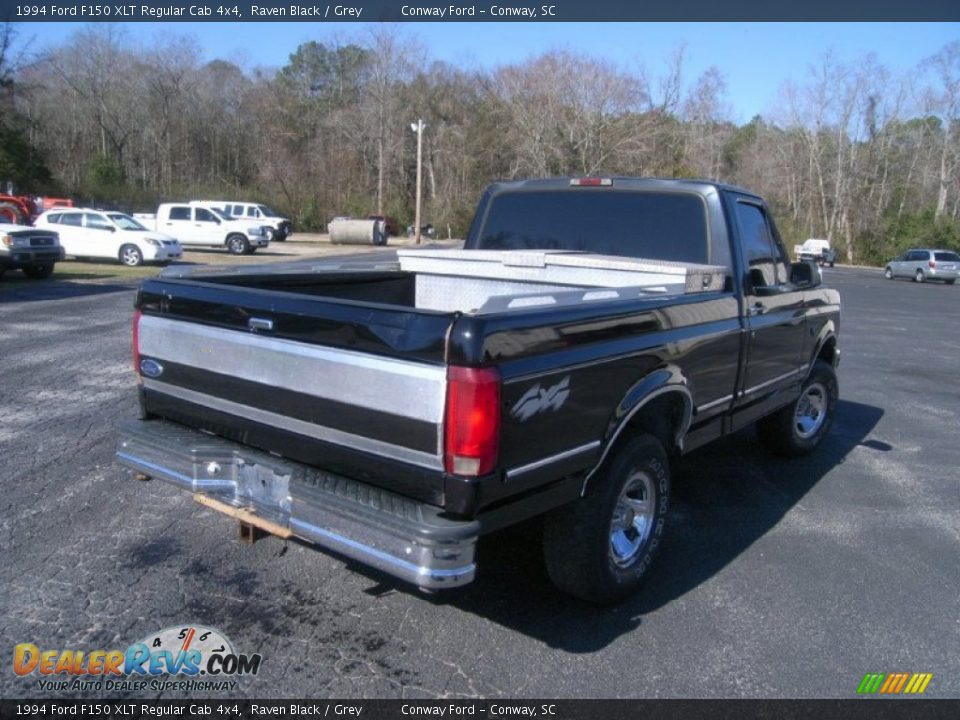 1994 Ford F150 XLT Regular Cab 4x4 Raven Black / Grey Photo #5