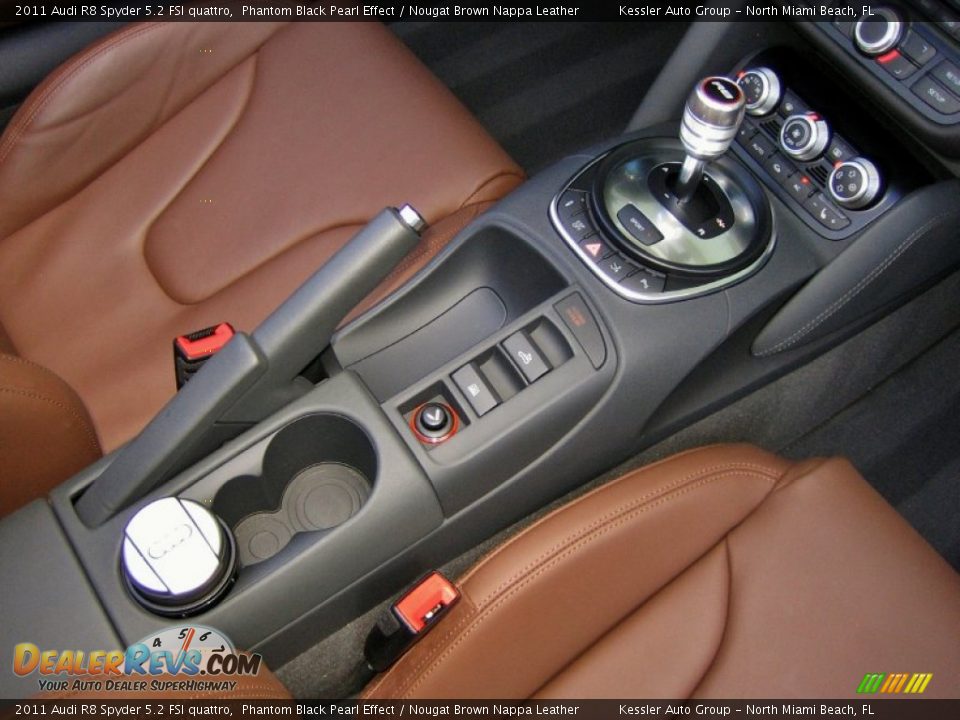Controls of 2011 Audi R8 Spyder 5.2 FSI quattro Photo #30