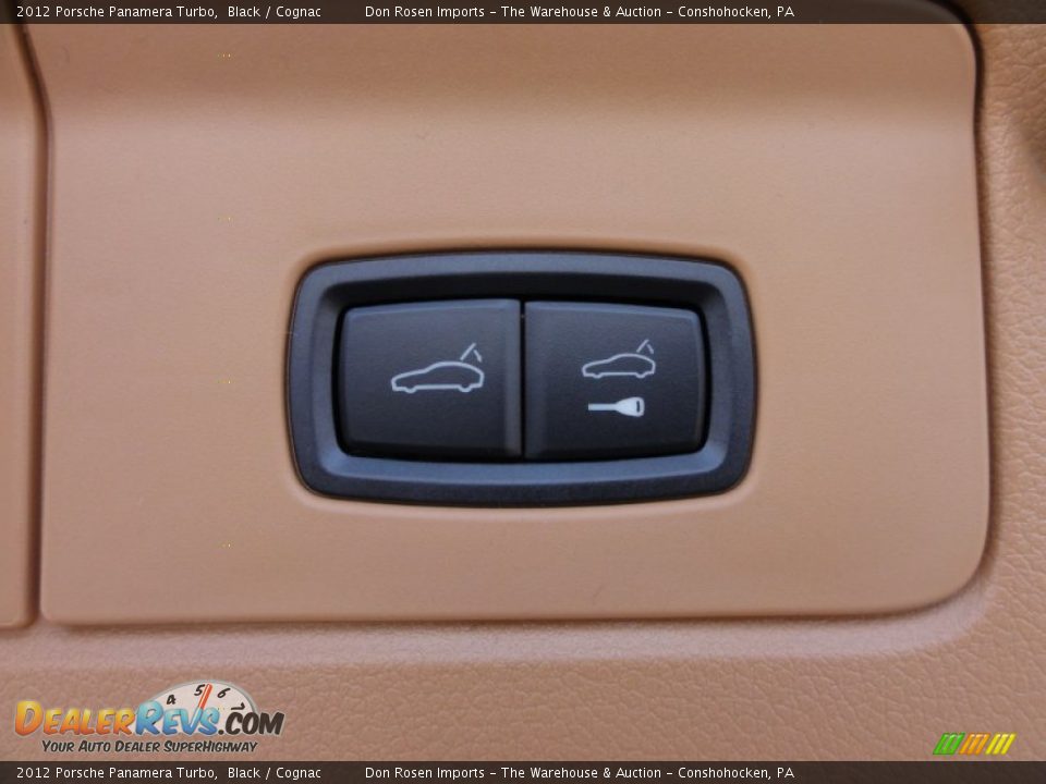 Controls of 2012 Porsche Panamera Turbo Photo #33