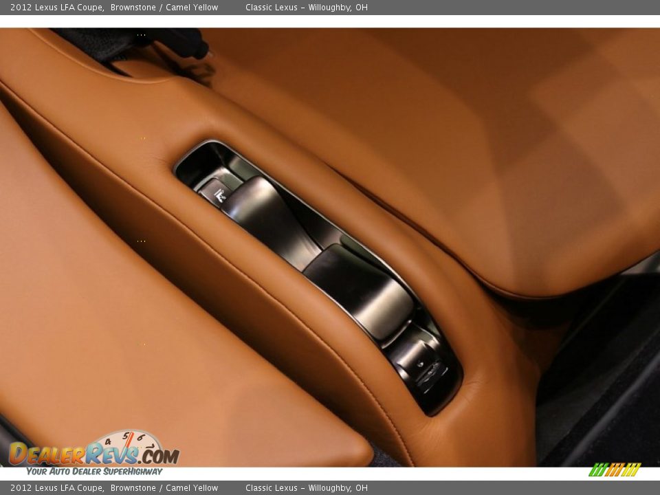 Controls of 2012 Lexus LFA Coupe Photo #10