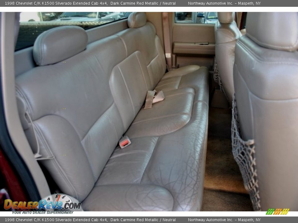 Rear Seat of 1998 Chevrolet C/K K1500 Silverado Extended Cab 4x4 Photo #14