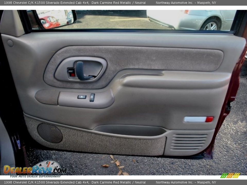 Door Panel of 1998 Chevrolet C/K K1500 Silverado Extended Cab 4x4 Photo #18