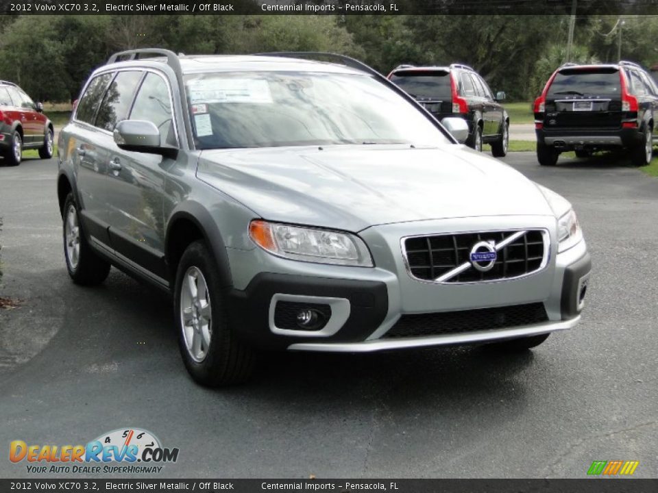 2012 Volvo XC70 3.2 Electric Silver Metallic / Off Black Photo #3