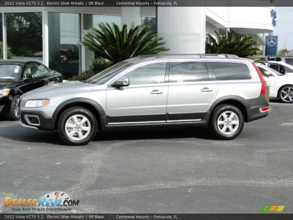 2012 Volvo XC70 3.2 Electric Silver Metallic / Off Black Photo #6