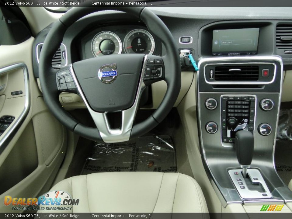 2012 Volvo S60 T5 Ice White / Soft Beige Photo #17