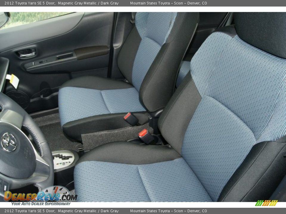 2012 Toyota Yaris SE 5 Door Magnetic Gray Metallic / Dark Gray Photo #7