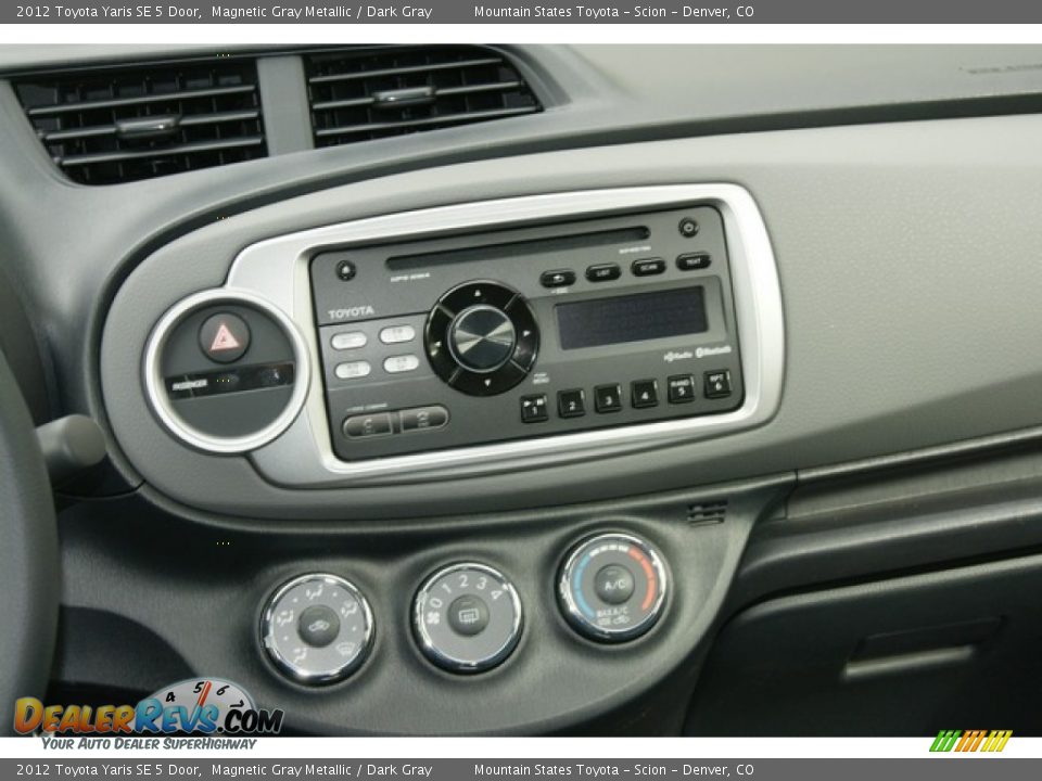 2012 Toyota Yaris SE 5 Door Magnetic Gray Metallic / Dark Gray Photo #13