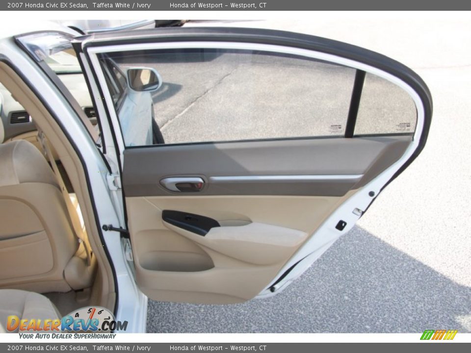 2007 Honda Civic EX Sedan Taffeta White / Ivory Photo #16