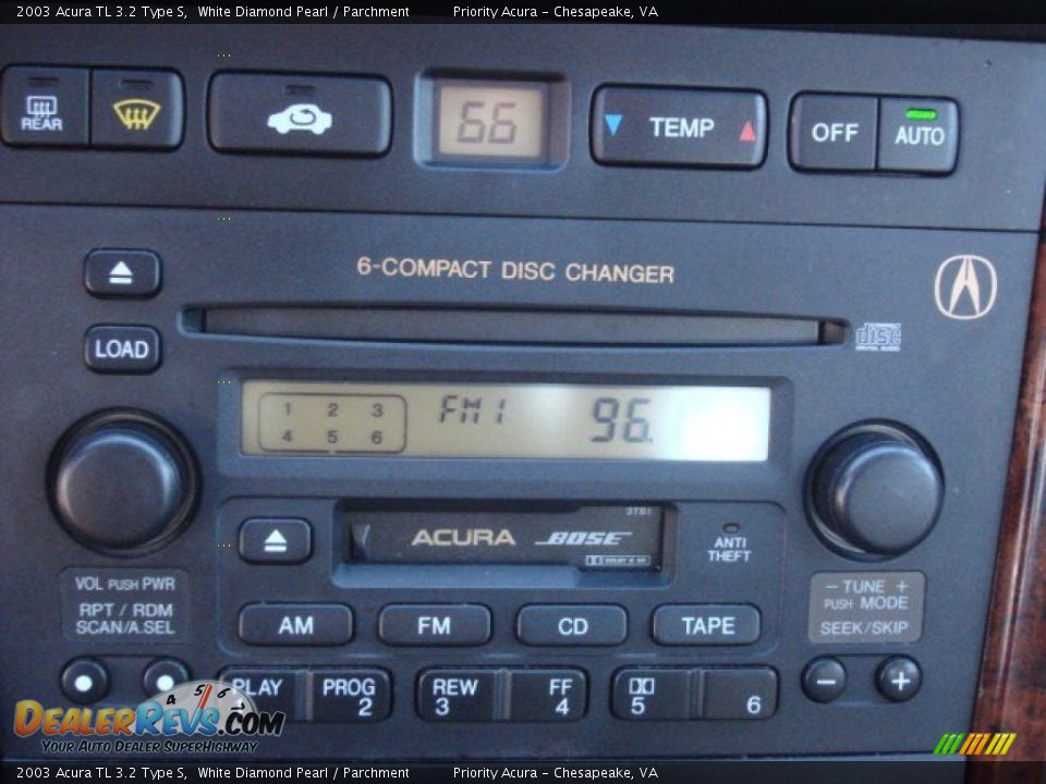Audio System of 2003 Acura TL 3.2 Type S Photo #19