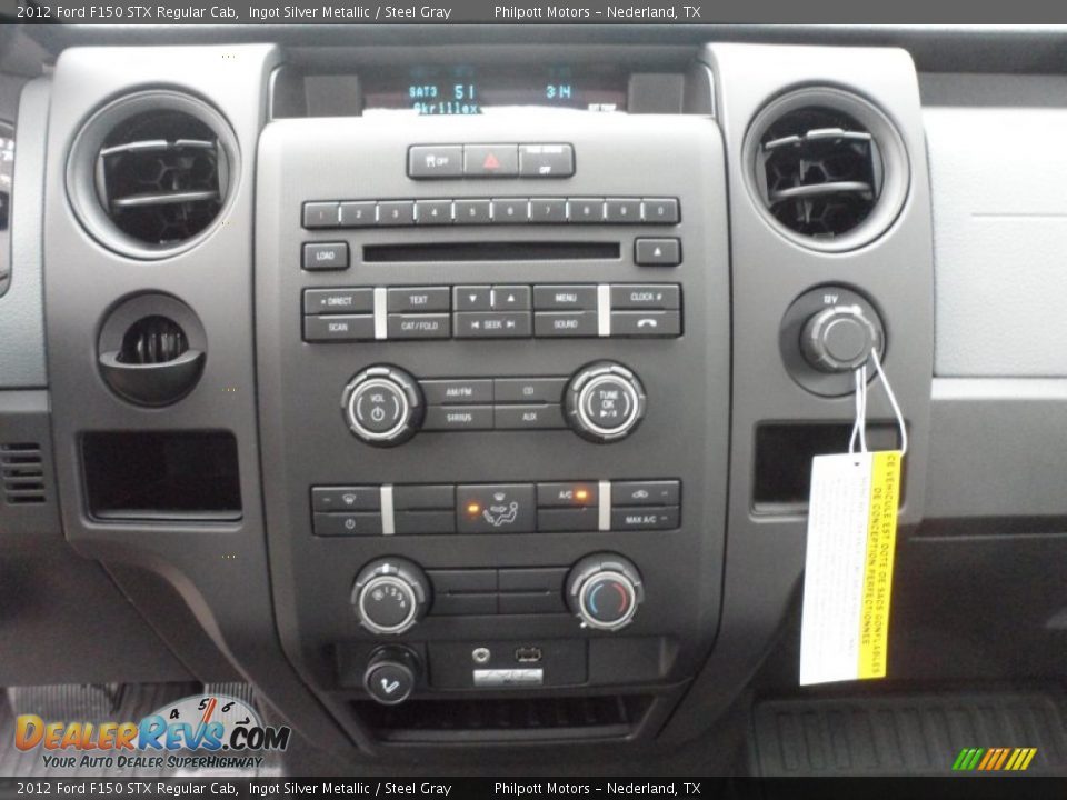 Controls of 2012 Ford F150 STX Regular Cab Photo #25