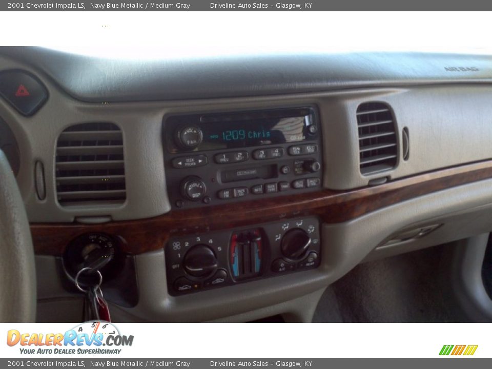 2001 Chevrolet Impala LS Navy Blue Metallic / Medium Gray Photo #19