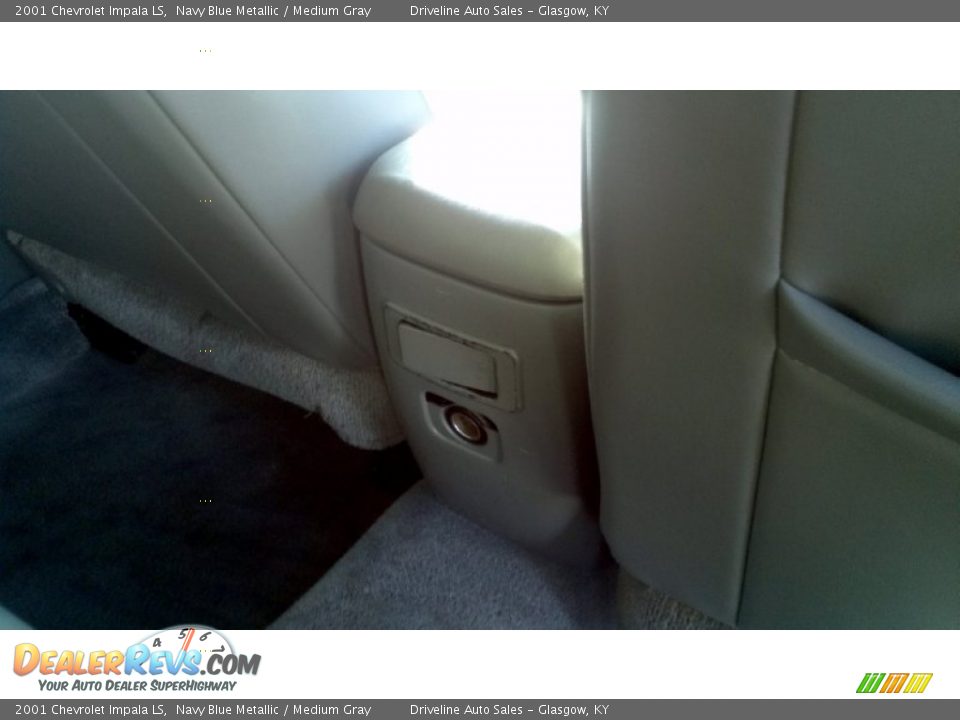 2001 Chevrolet Impala LS Navy Blue Metallic / Medium Gray Photo #25