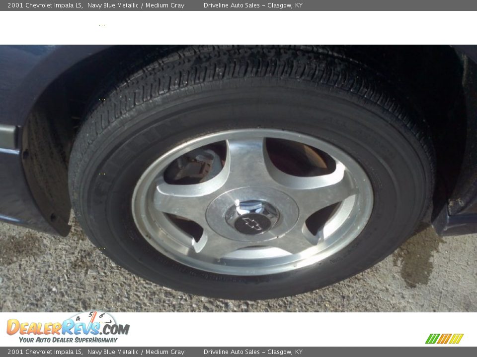 2001 Chevrolet Impala LS Navy Blue Metallic / Medium Gray Photo #30