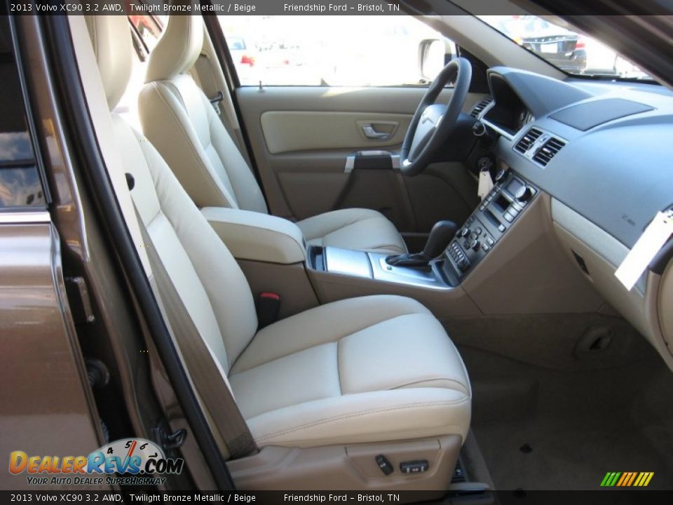 Beige Interior - 2013 Volvo XC90 3.2 AWD Photo #20